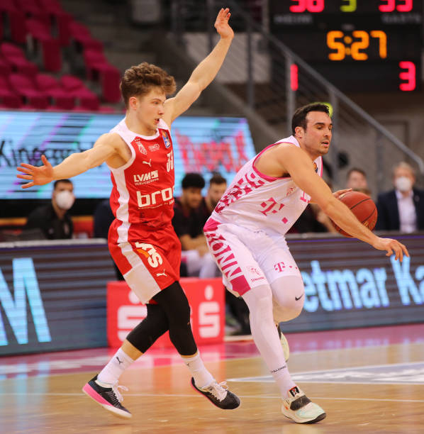 也与球队所 也与球队所