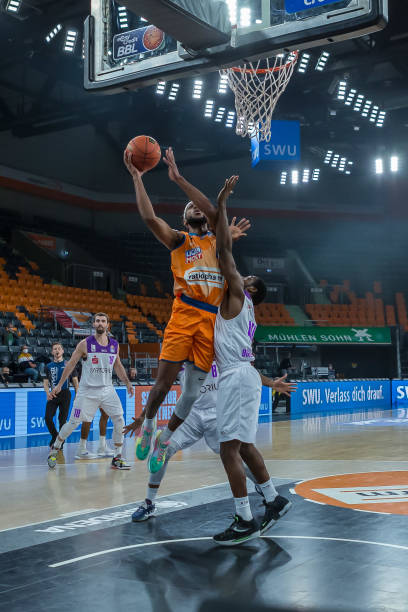 纳德与哈登 纳德与哈登