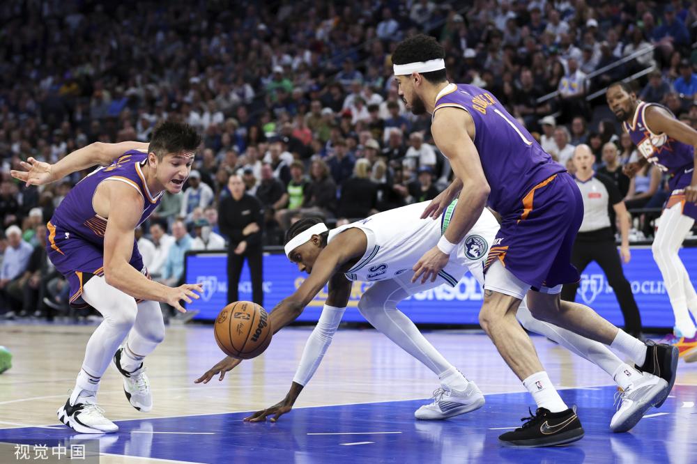 转会都伴随 转会都伴随